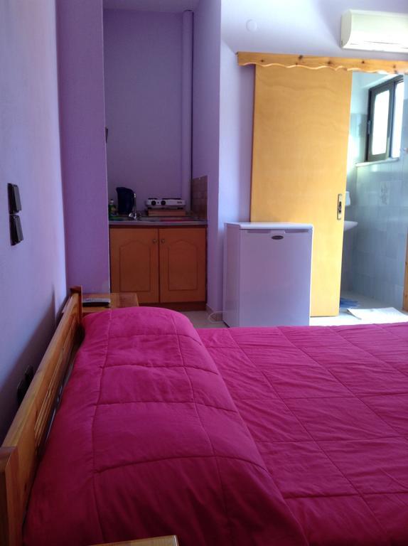 Noufaro Studios Карфас Номер фото